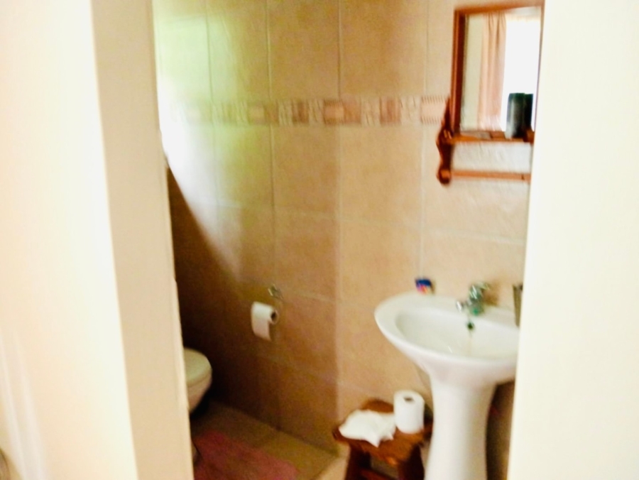 5 Bedroom Property for Sale in Dan Pienaar Free State
